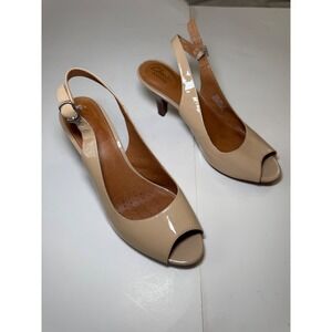 Clarks Artisan Nude Patent Leather Peep Toe Slingback Heels Size 8.5M